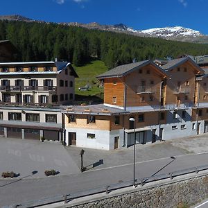 Hotel Meublè Adler - Rooms&Mountain Apartments